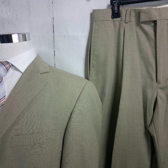 Haggar Enterprise 42L 2 Button Tan 2pc Suit 32W - Picture 2 of 12